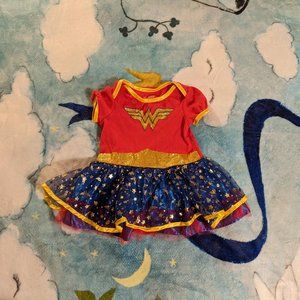 Wonder Woman 12m onesie with detachable cape (adorable!!)